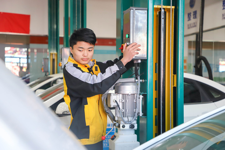 河北万通技工学校