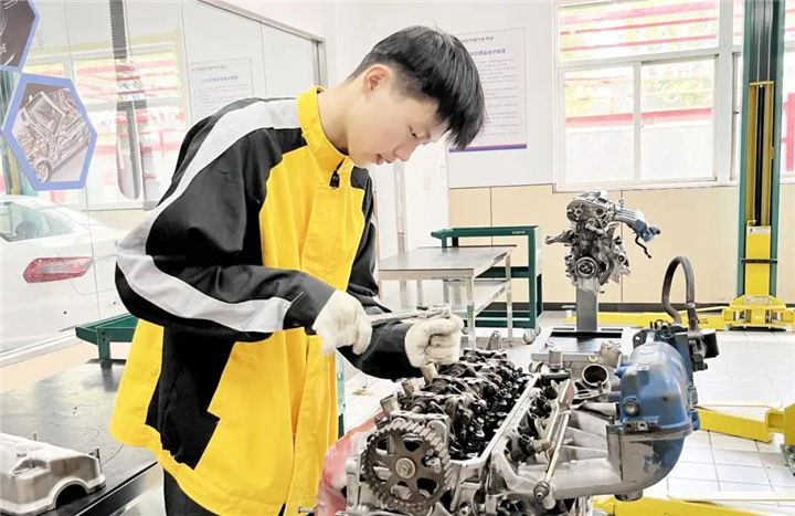 河北万通技工学校靠谱吗？